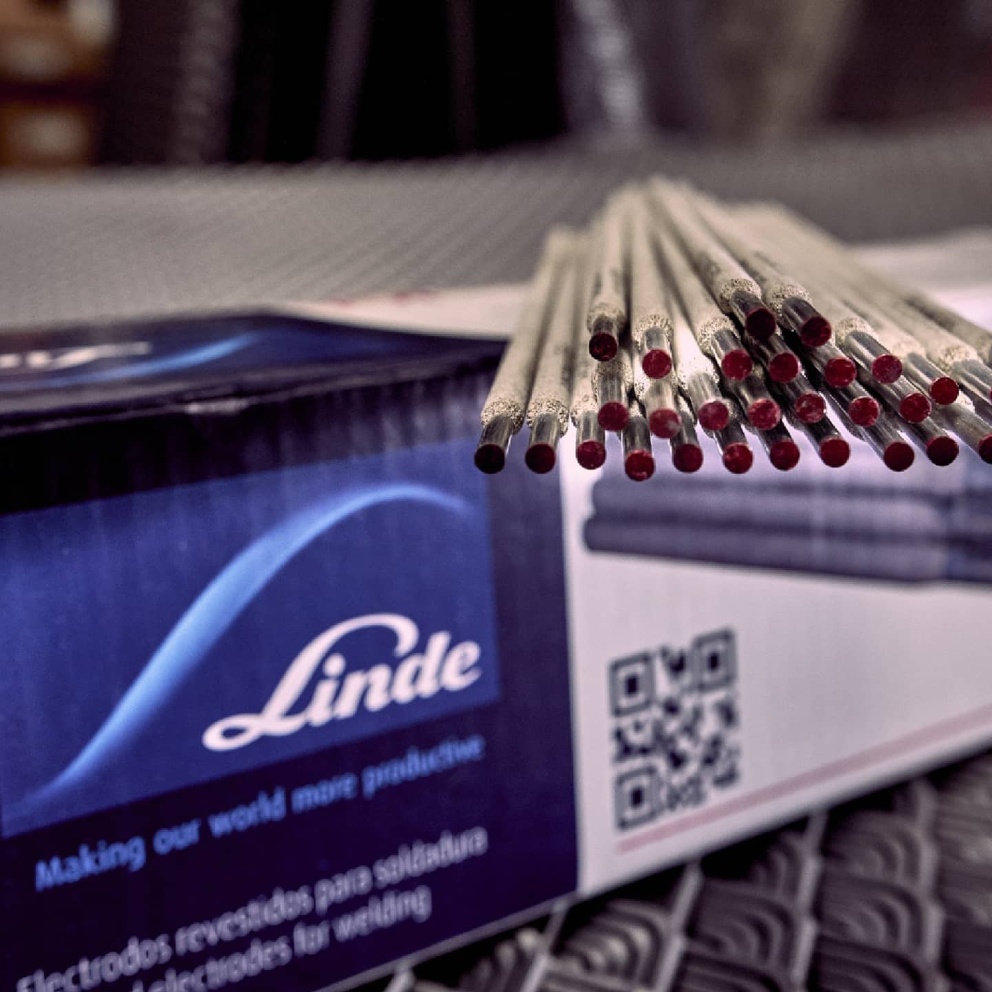 Electrodos y electrodos de acero inoxidable